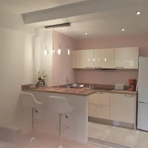 https://golfe-paradise.fr-provencehotel.com